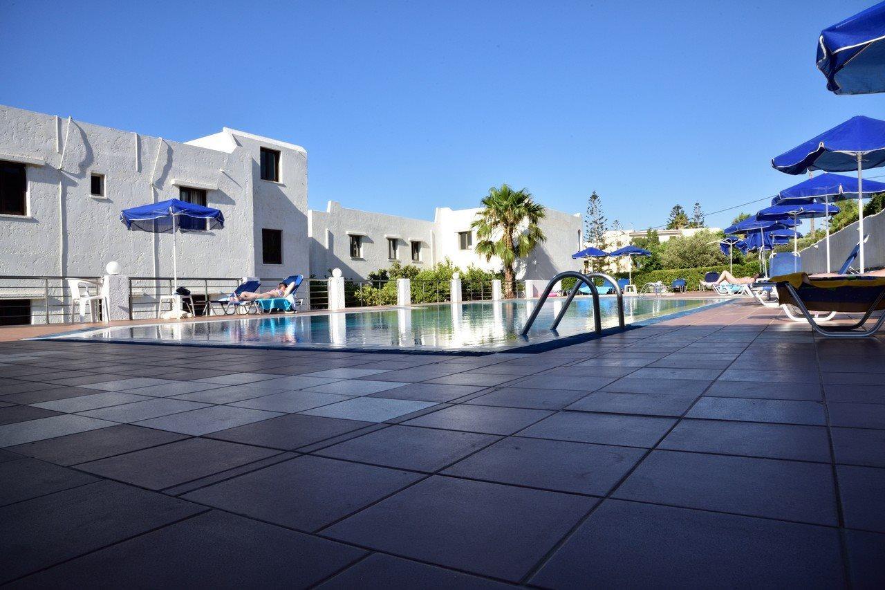 Dimitra Hotel Chersonissos Buitenkant foto